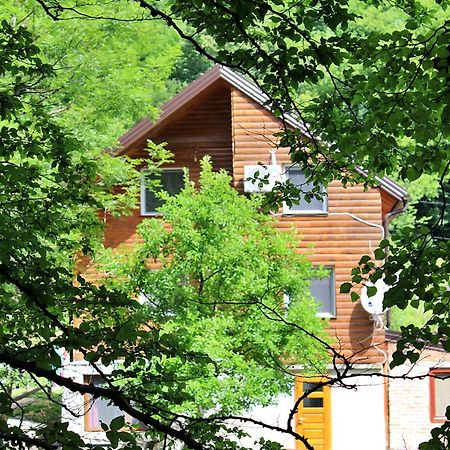 Maison d'hôtes Domacinstvo Na Kraju Svijeta à Sipovo Extérieur photo