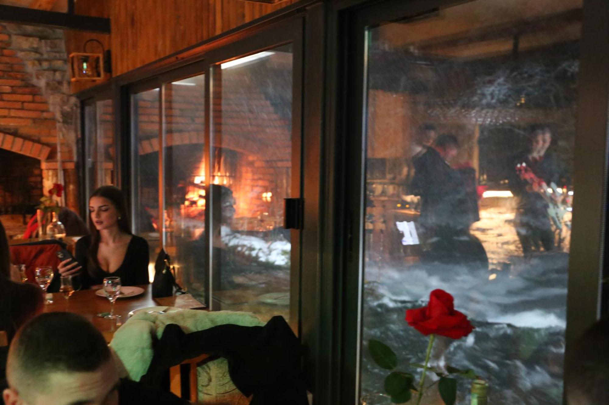 Maison d'hôtes Domacinstvo Na Kraju Svijeta à Sipovo Extérieur photo